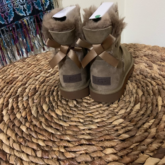 Women's Mini Bailey Bow II - Picture 5 of 5